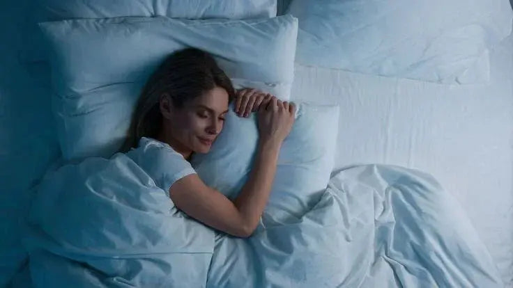 Fini-le-Bruit-de-Plastique-Dormez-en-Silence-avec-un-Protège-Matelas-Moderne ZenPur