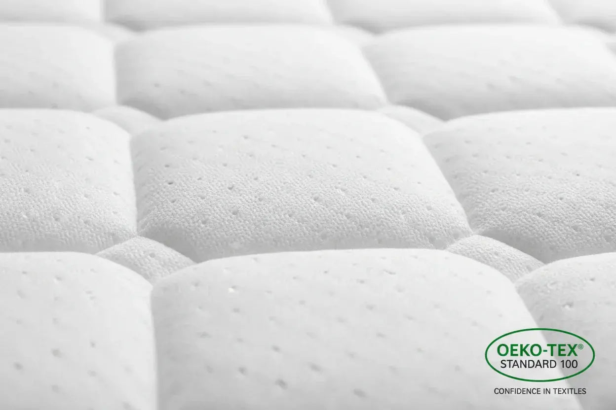 Logo de la certification OEKO-TEX® sur un matelas hypoallergénique et anti-acarien Zenpur.