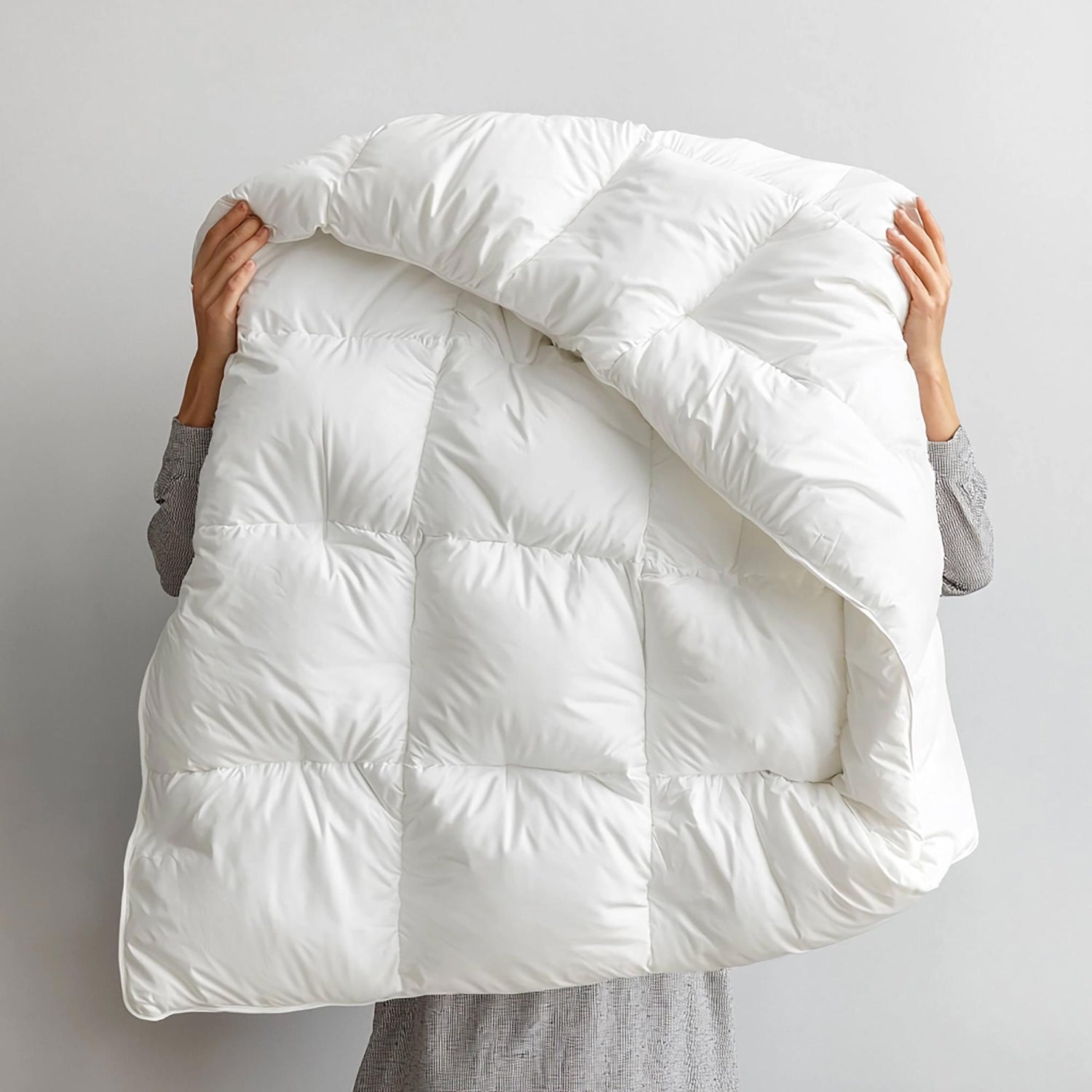 Couette Chaude Premium - Légère et Thermorégulation - Fabriqué en UE, Certifié Oeko-TEX 100 ZenPur
