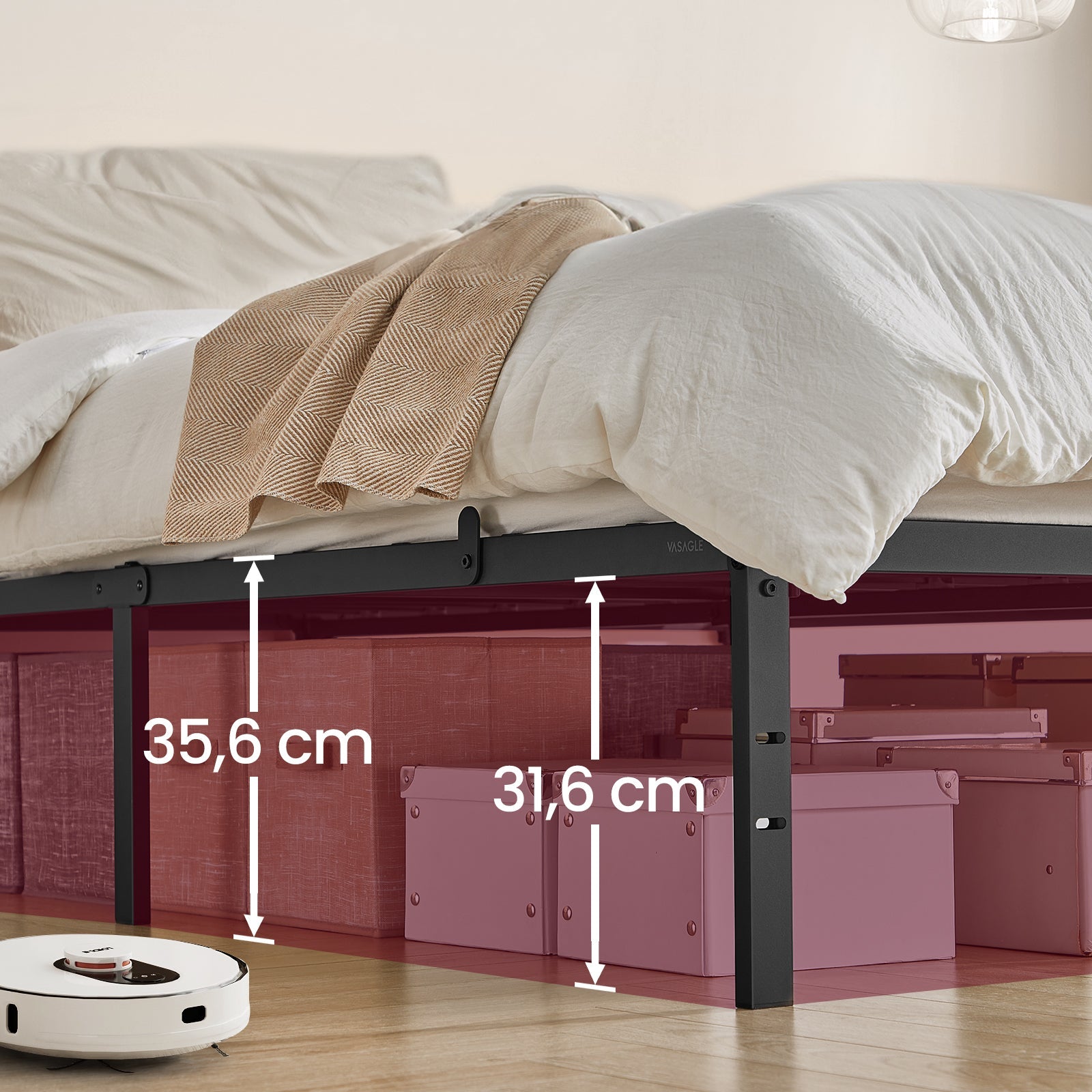 Cadre de lit VASAGLE 140 x 190 cm avec sommier métallique, structure en métal, espace de rangement en dessous, style moderne, lit d'appoint, montage facile, noir encre ZenPur