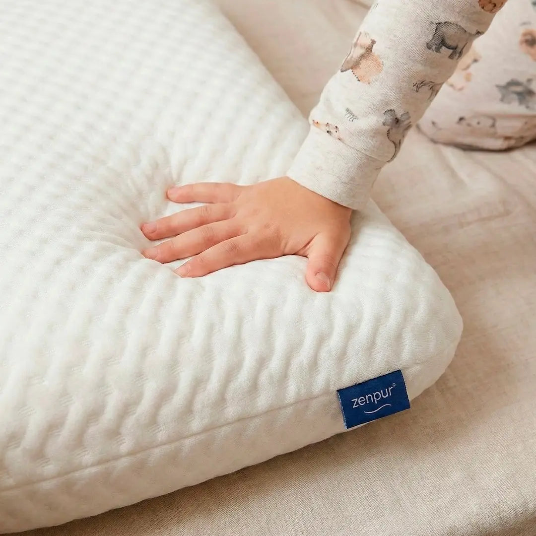 Oreiller Enfant "Moelleux" Ergonomique à Mémoire de Forme - 6 à 10 ans (40 x 60 cm) - ZenPur