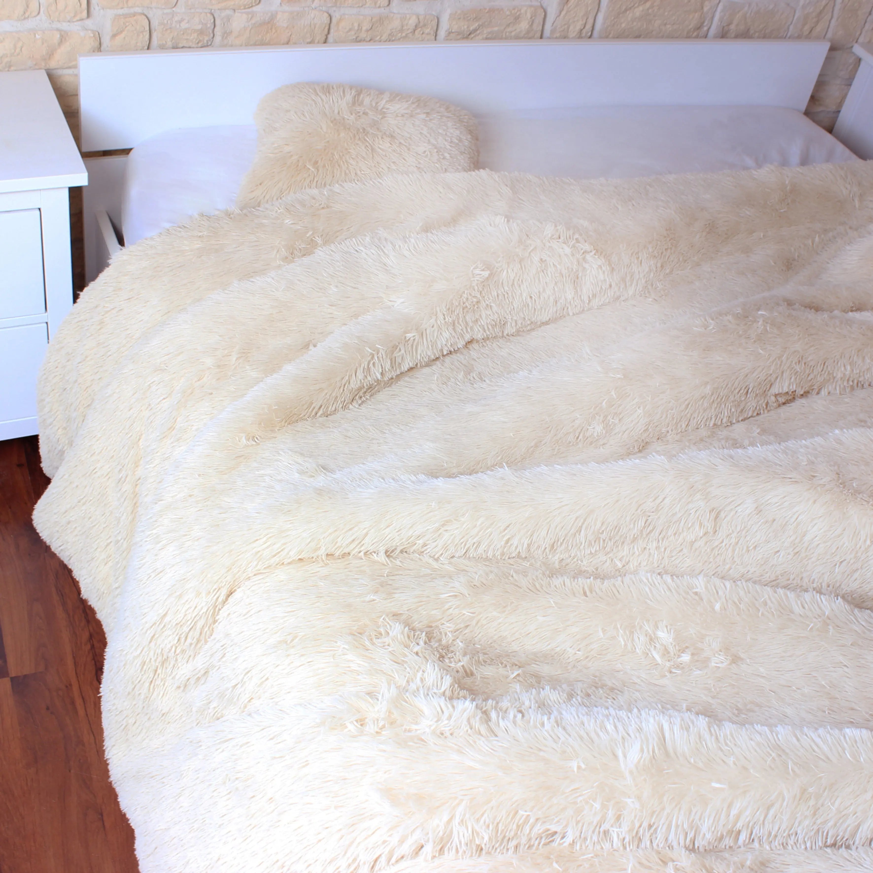 Couvre Lit Poils Longs Beige 220X240Cm Zenpur